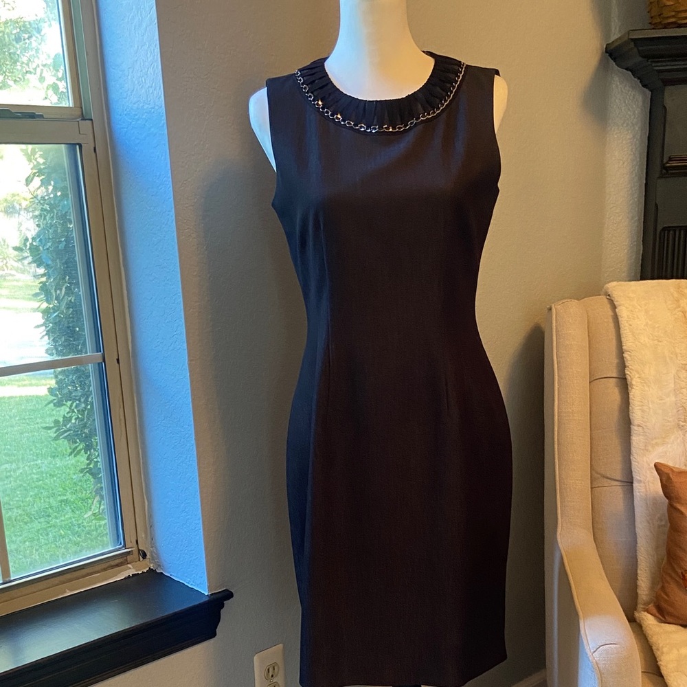 Tahari Black Chain-Detail Midi Dress